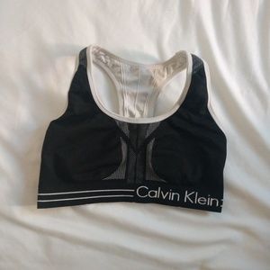 Reversible Calvin Klein Sportsbra (S)